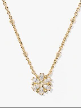 Kendra Scott Mylah Gold Short Pendant Necklace